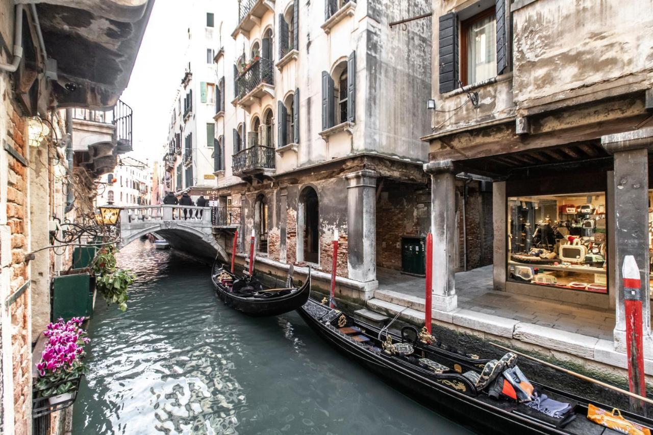 Ca' Delle Acque Deluxe Apartment R&R Venice Luaran gambar